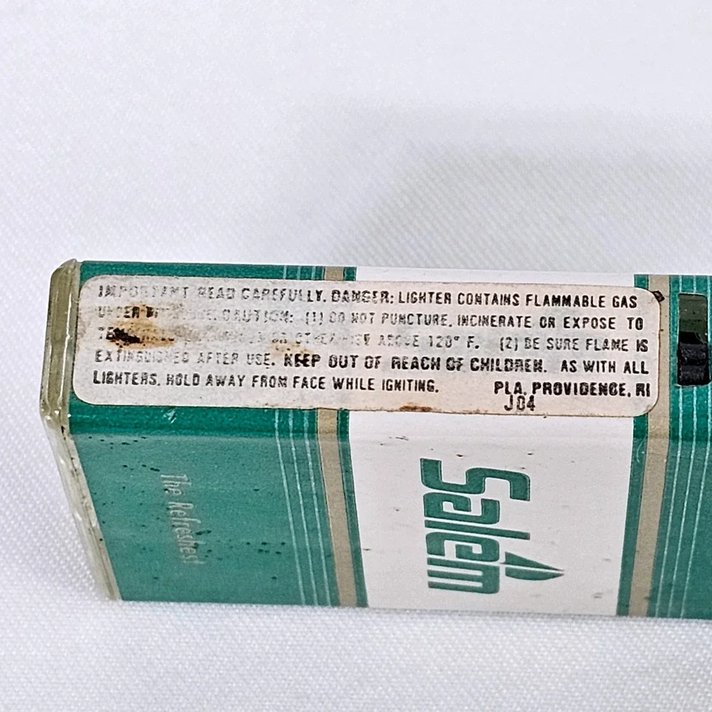 Vintage Salem Cigarette Lighter RJ Reynolds Tobacco Advertising‎ The Refreshest